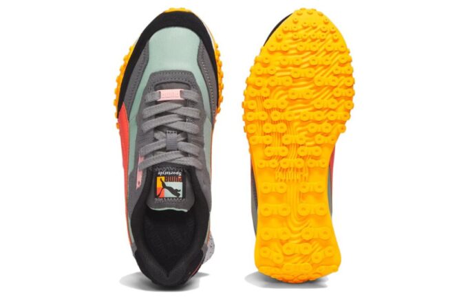 (WMNS) Blacktop Rider «Amor de marca»