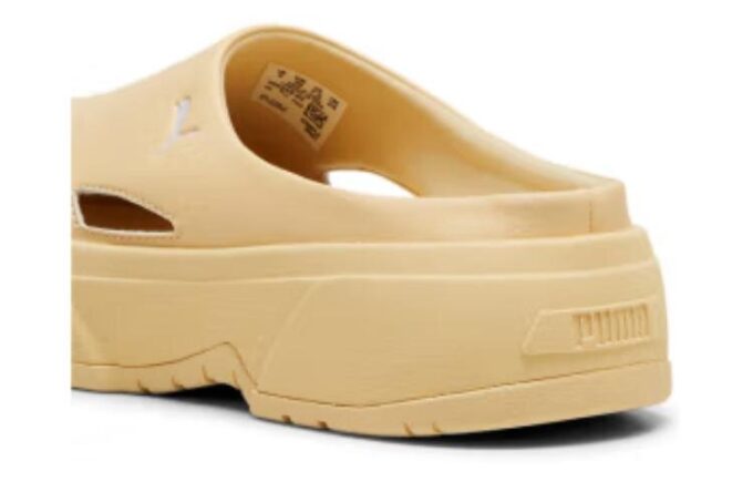 (WMNS) CA. Mula «Amarillo»