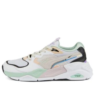 (WMNS) Dimensiones TRC Mira «Nube de Nimbo Blanco»