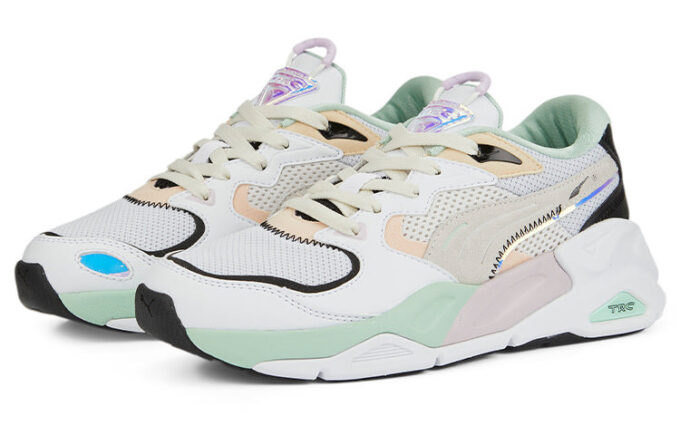 (WMNS) Dimensiones TRC Mira «Nube de Nimbo Blanco»