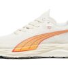 (WMNS) First Mile x Velocity Nitro 2 «Blanco cálido, melón brillante»