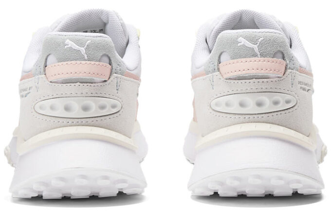 (WMNS) Jinete salvaje rodando «Niebla azul blanca»
