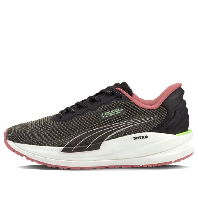 (WMNS) Magnify Nitro WTR «Malva Negra»