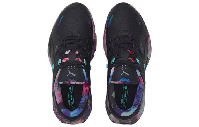 (WMNS) Orquídea «Floral – Black Elektro Aqua»