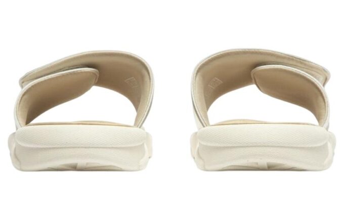 (WMNS) Royalcat Comfort «Marfil Escarchado»