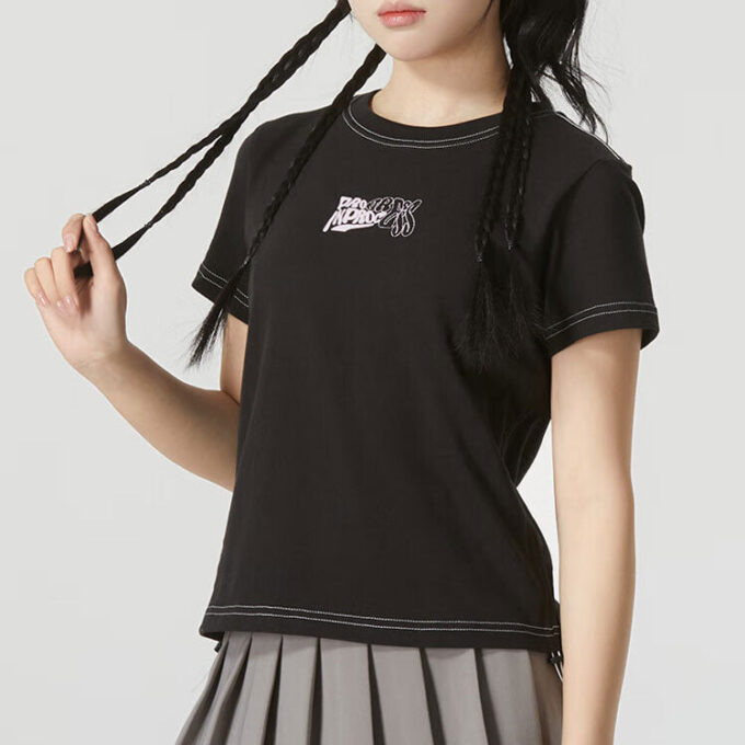 (WMNS) Top corto gráfico «Negro»