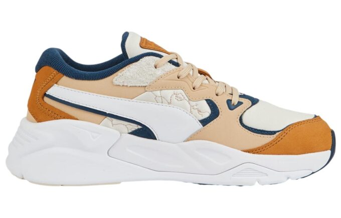 (WMNS) TRC Mira «Tierra adentro»