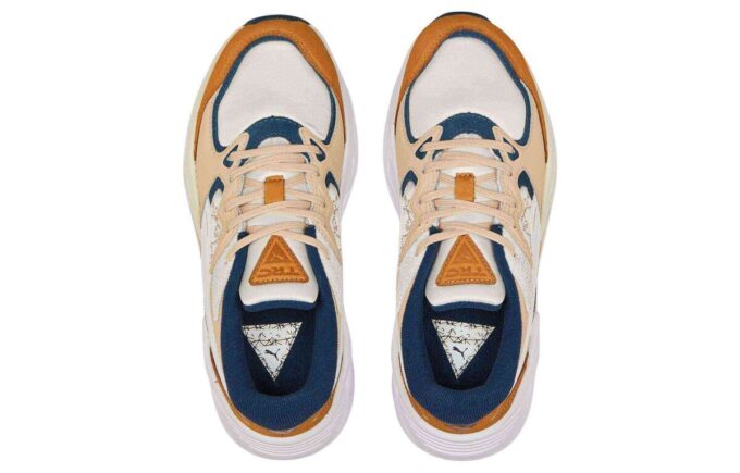 (WMNS) TRC Mira «Tierra adentro»