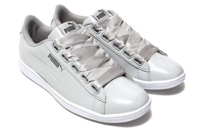 (WMNS) Vikky Ribbon Patent «Gris Casual»