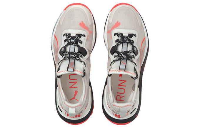 (WMNS) Voyage Nitro «Nube Nimbus Resplandor Solar»