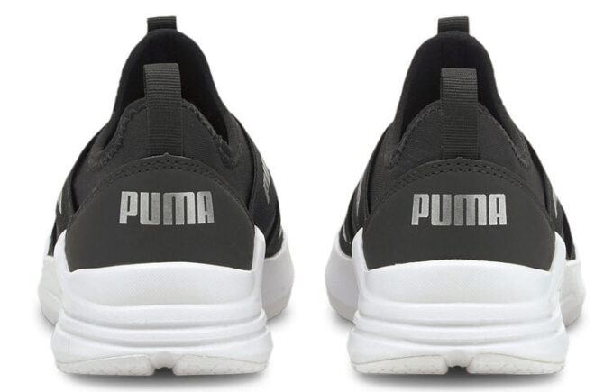 (WMNS) Zapatillas sin cordones con cable «Negro Plata»