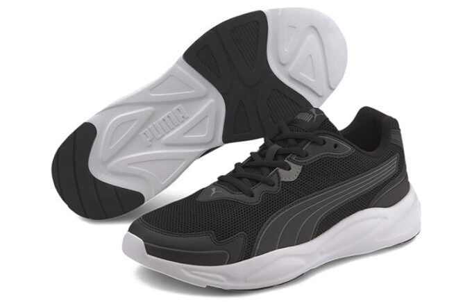 Zapatillas de running de los 90 «Nu Wave – Negras»