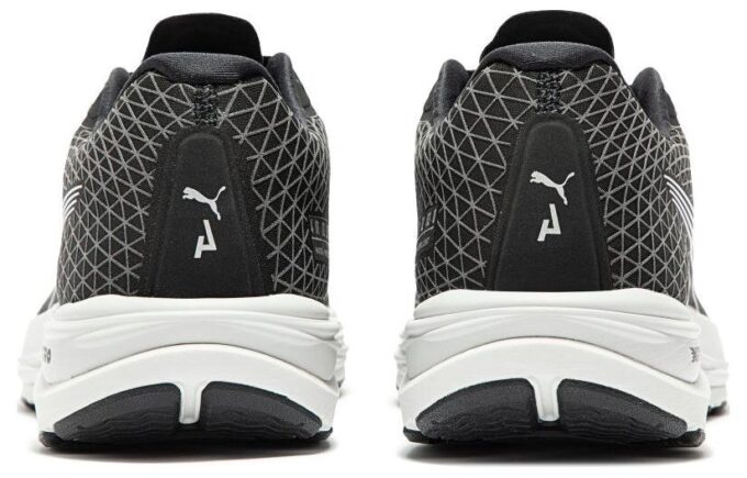 Zapatillas de running Velocity Nitro 2 WTR «Negras»