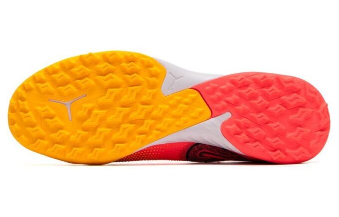 Zapatillas Future 7 Match Turf «Rosa Naranja»
