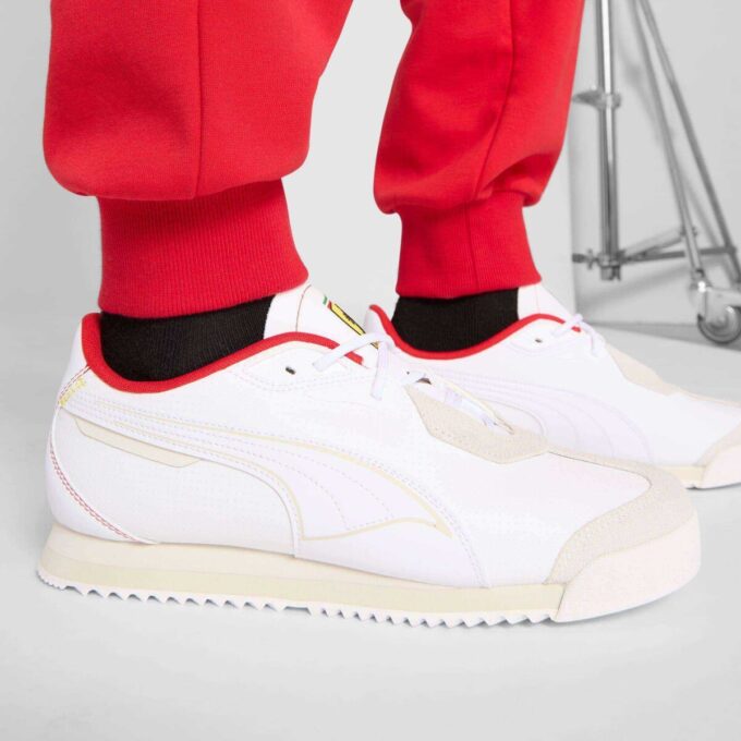 Zapatillas PUMA Roma de la Scuderia Ferrari para hombre Zapatillas PUMA Roma de la Scuderia Ferrari para hombre