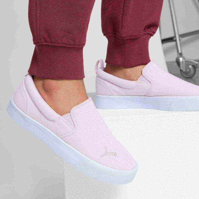 Zapatos cómodos sin cordones Bari Terry para mujer